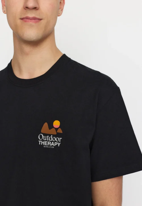 PRINTED T-SHIRT / 1387 THE