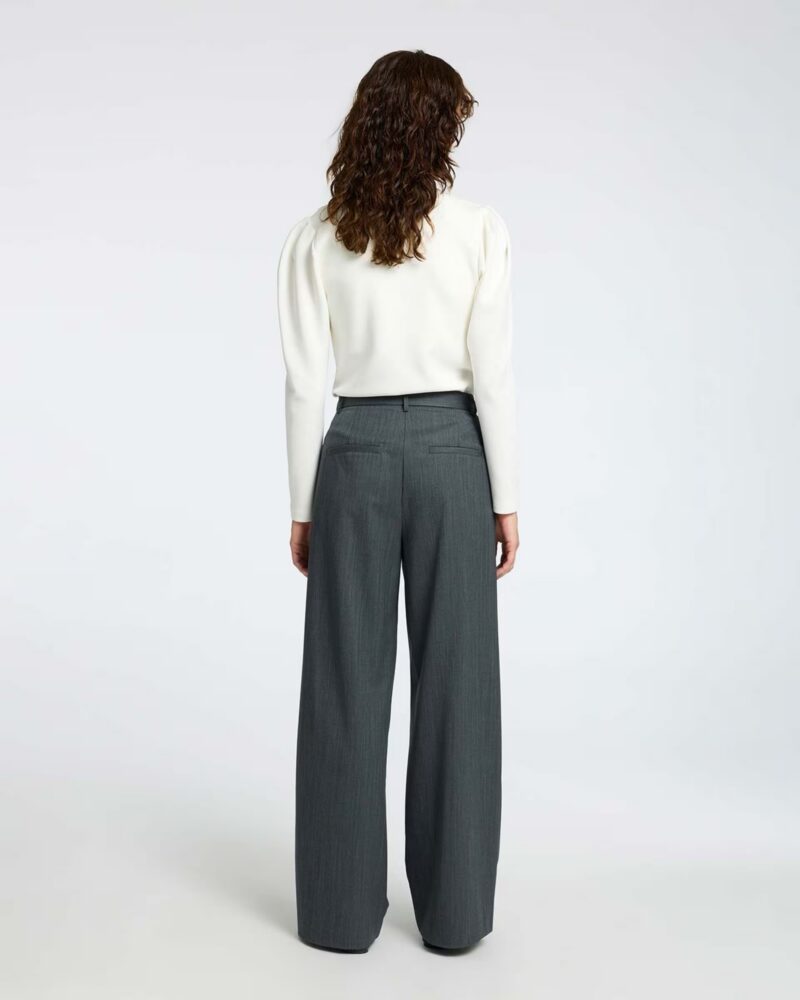 V-NECK TOP VISCOSA SELECTED - immagine 3