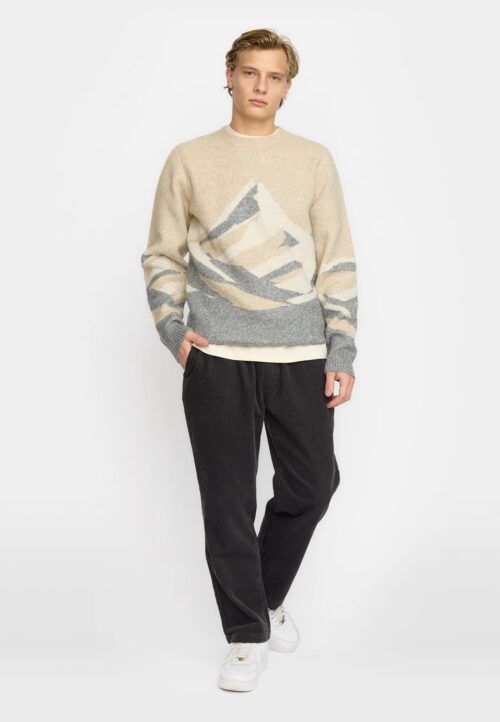KNIT SWEATER